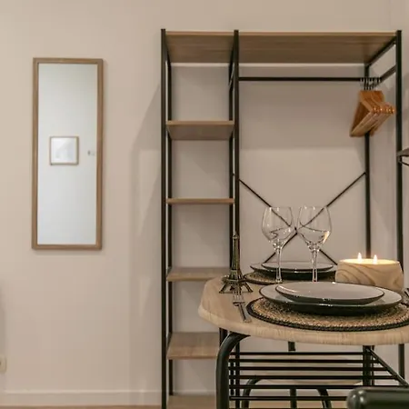 Cosy Centre 18 Appartement Parijs
