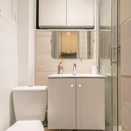 Apartment Cosy Centre 18 Paris